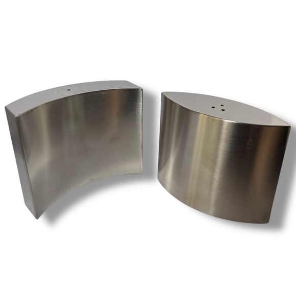 Stainless Steel Salt & Pepper Shaker Set Modern‎ Design 4oz American Metalcraft - Picture 4 of 9